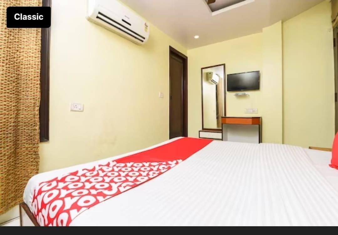 Palace Paharganj Guest house New Delhi